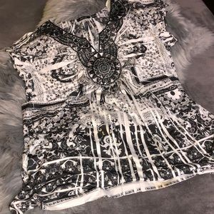 Apt 9 top with beautiful beadwork collar